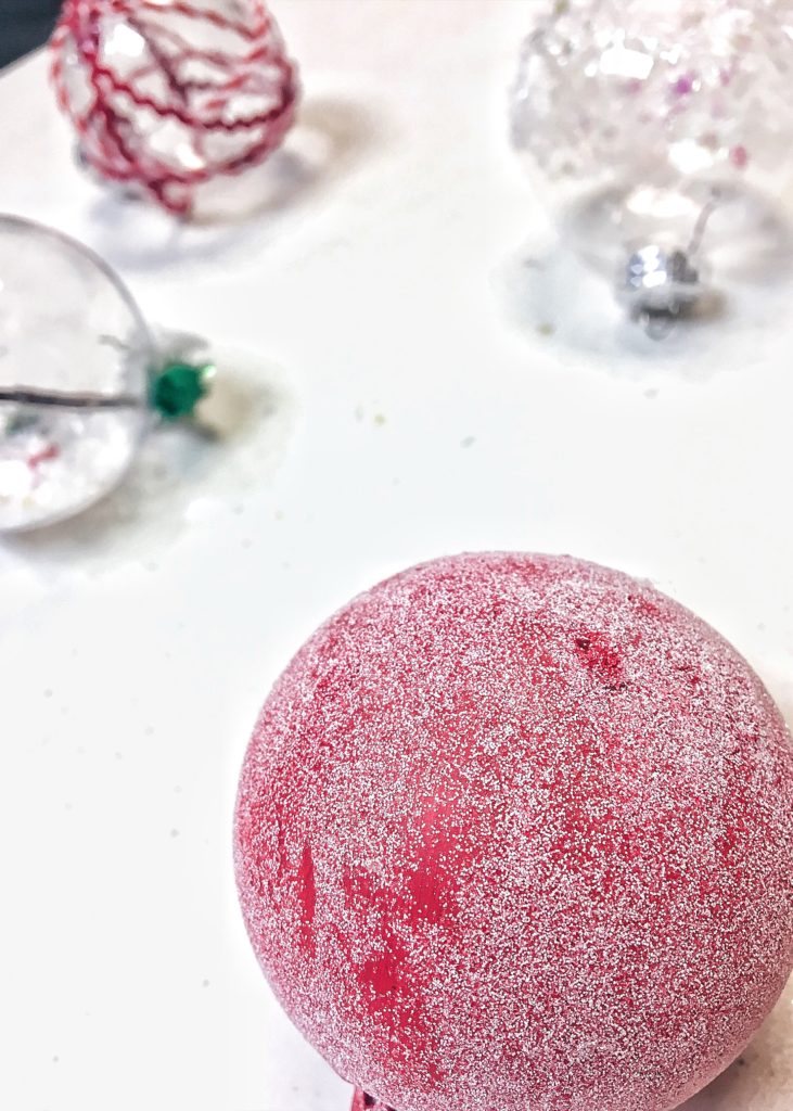 Kid-Friendly Ball Ornament Crafts - Handrafted